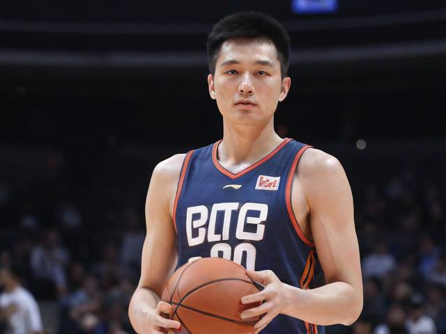 jiuyou.com_ MVP宝座：王强三分绝杀让他当之无愧！，王强霸座视频