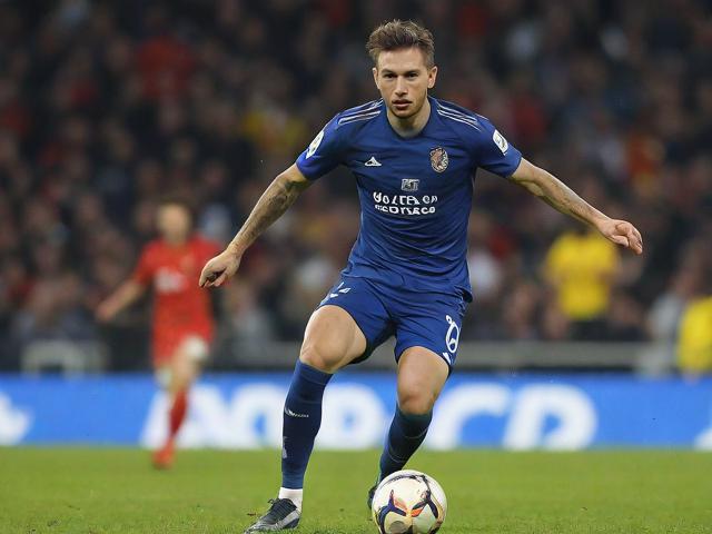 九游体育官网_ 德甲关键战，数据分析揭示中场控制和攻防转换的核心策略