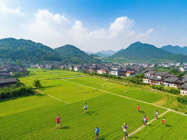 九游体育网站_ 乡村迷你马拉松，体验纯朴乡村风光，550乡村马拉松官网