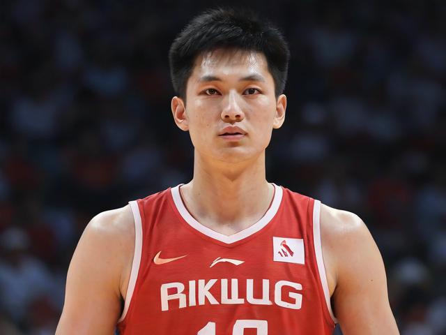 jiuyou.com_ 中国男篮明星球员携手公益，传递正能量，中国男篮明星队队员