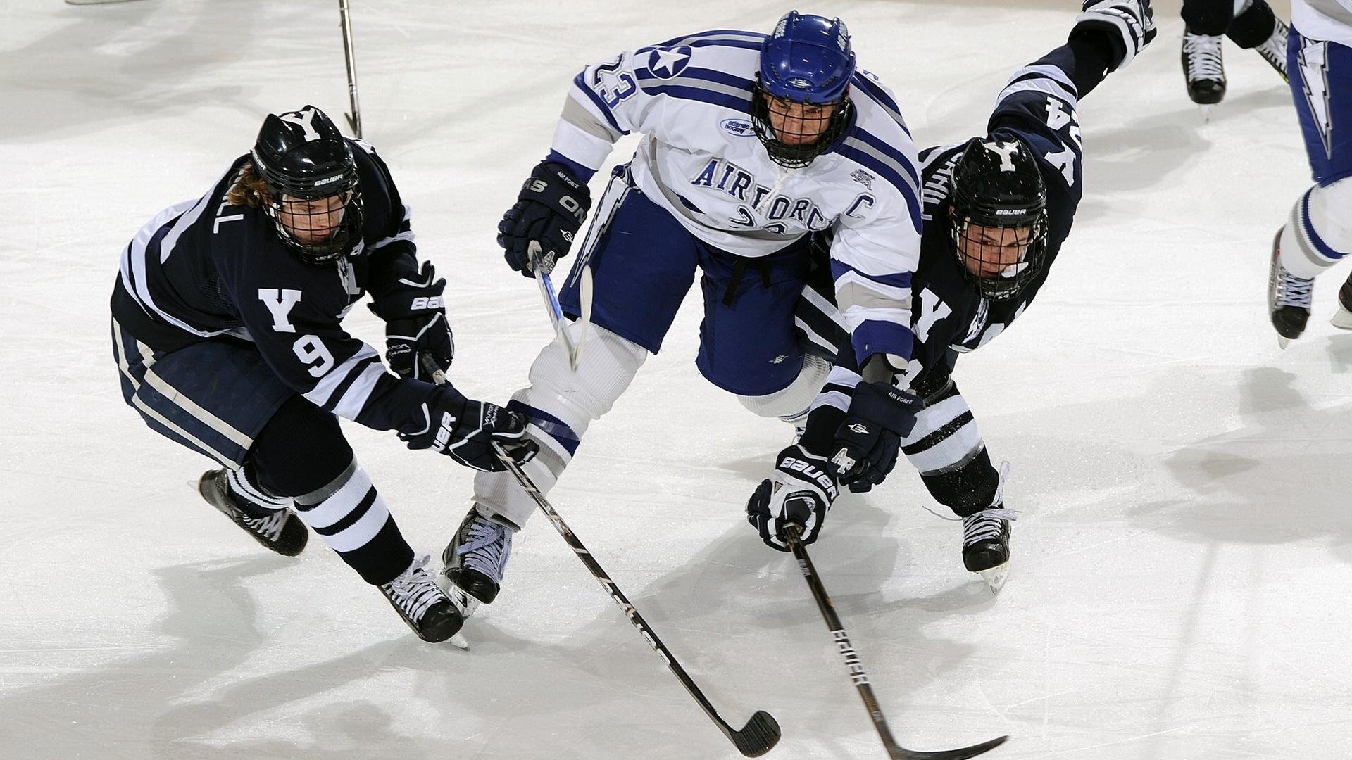 史上最“神奇”的比赛：库里在快船对决中首节投中五个远三，创造赛季纪录！